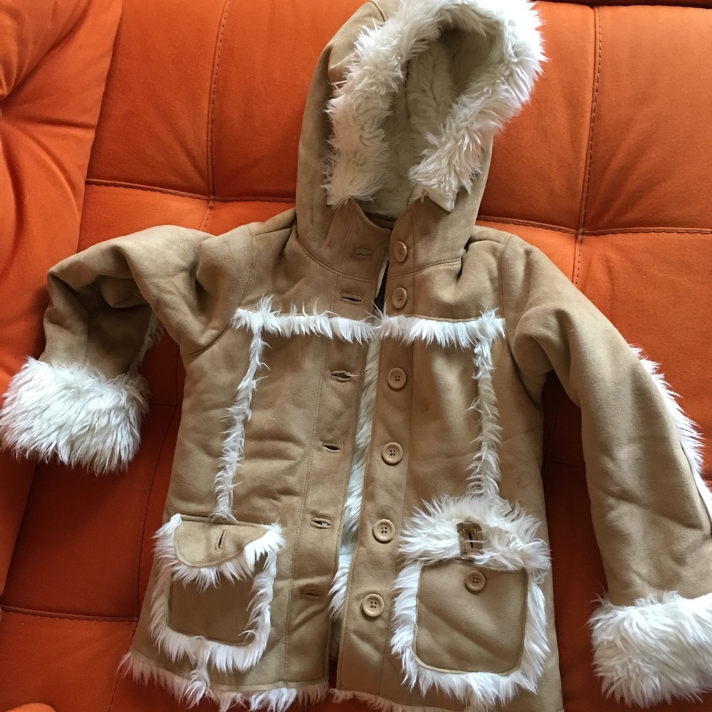 Gap Girls fashion coat. Excellent condtion sz M(8)